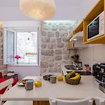 Lägenhet Midtown - One Bedroom With View *