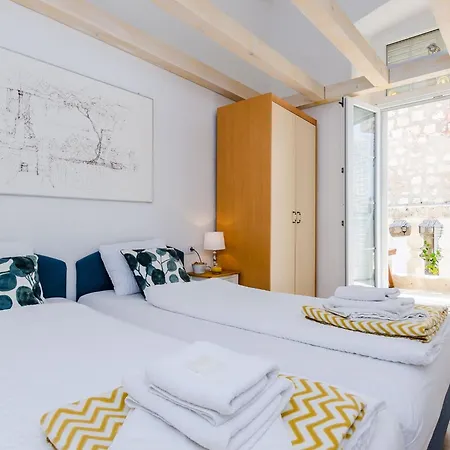 아파트 Midtown - One Bedroom With View 두브로브니크