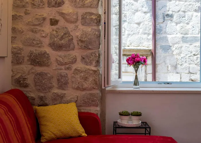 アパート Midtown - One Bedroom With View ドゥブロブニク