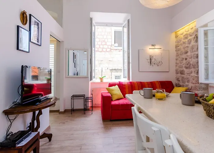 Midtown - One Bedroom With View Apartament Dubrownik